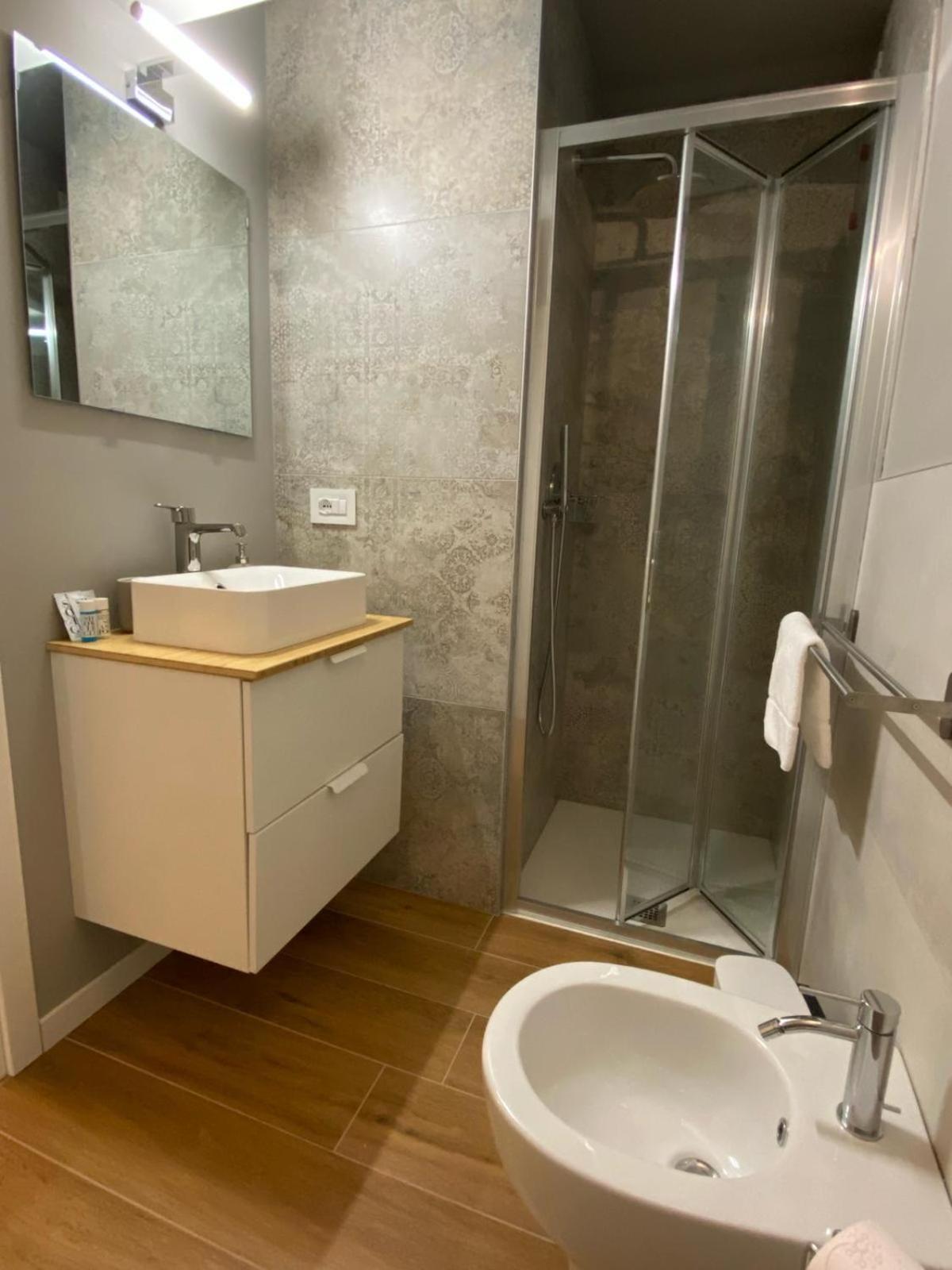Wish Rooms Charme&Relax Bergamo Luaran gambar